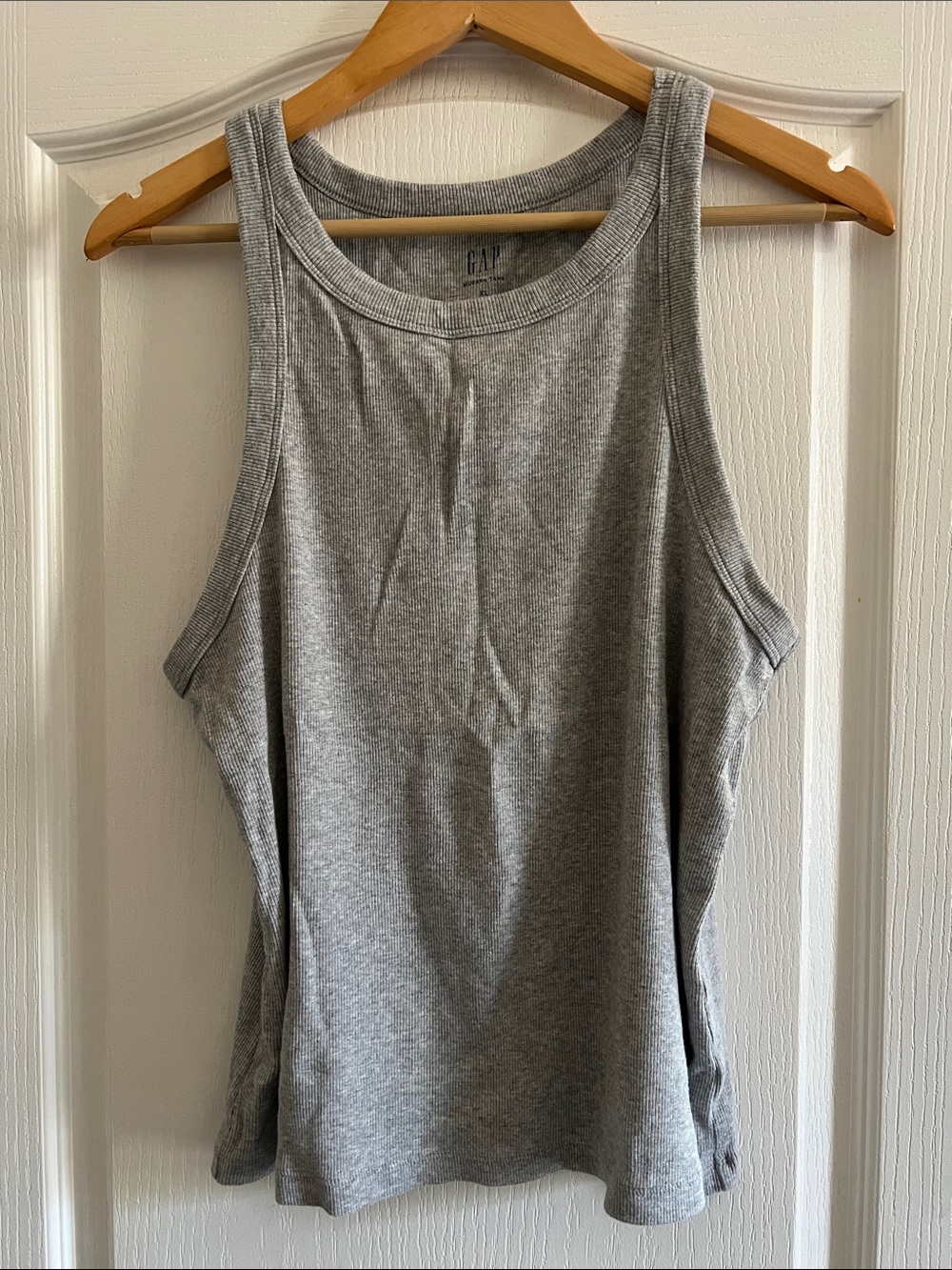 🐨GAP Women’s Light Gray Ribbed Tank Top XL🐨